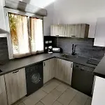 Inde Noi - Maison De Village Proche Commodites