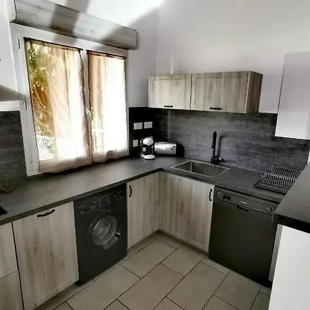 Inde Noi - Maison De Village Proche Commodites