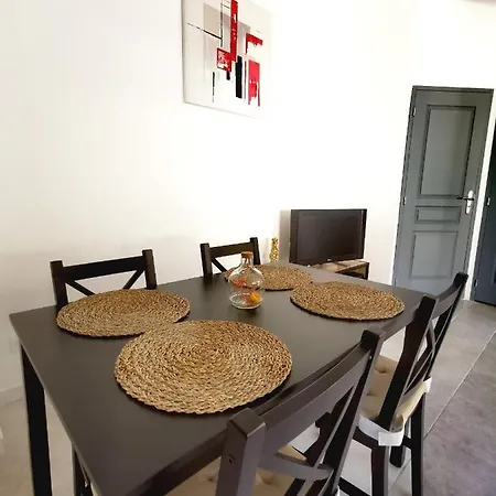 Semesterbostad Inde Noi - Maison De Village Proche Commodites